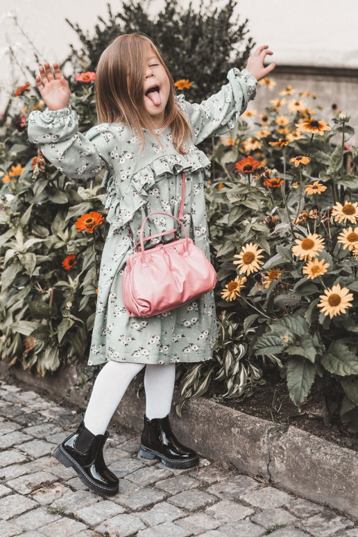 Botas infantiles calentitas con efecto barniz, color negro Porky