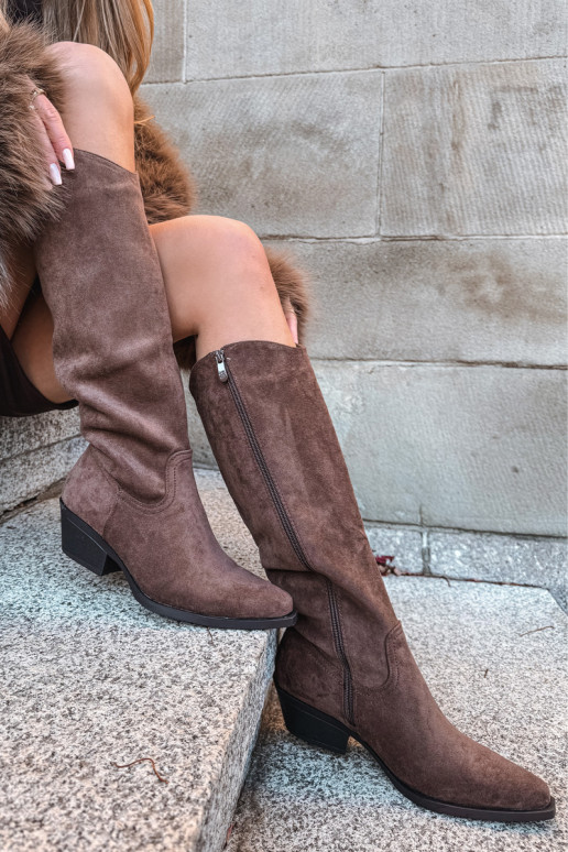 Botas de mujer de caña alta estilo cowboy con tacones de ante marrón Esmira