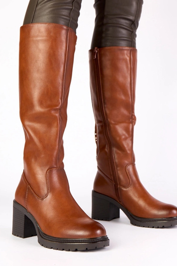 Botas largas marrones de...