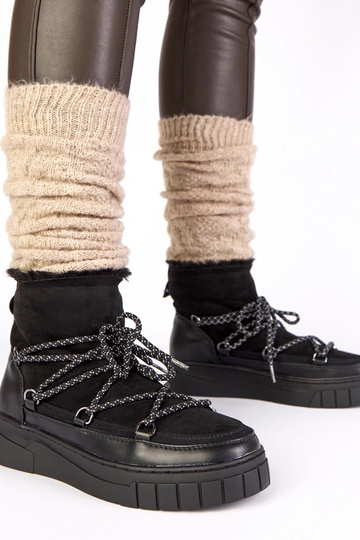 Botas de nieve cálidos y con cordones negras Esmee
