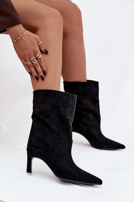 Un modelo convincente Botas de mujer con tacones finos de color negro Solvienne