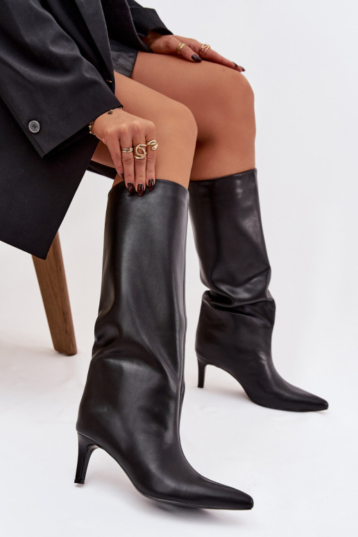 botas de mujer Un modelo convincente con tacones finos Con costura de color negro Olyvia
