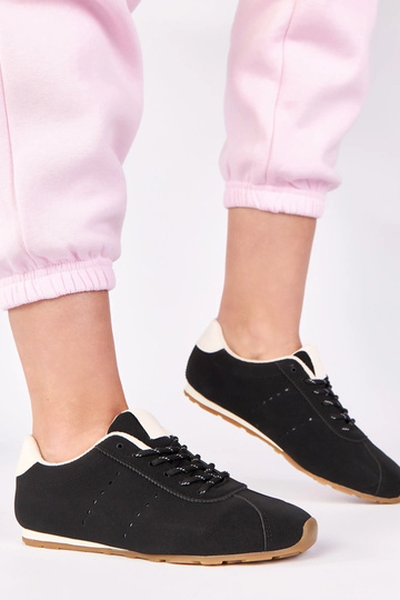 Zapatillas negras con acento blanco Birna 2