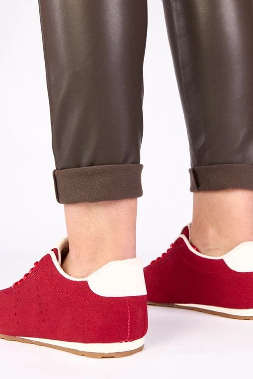 Zapatillas rojas con acento blanco Birna