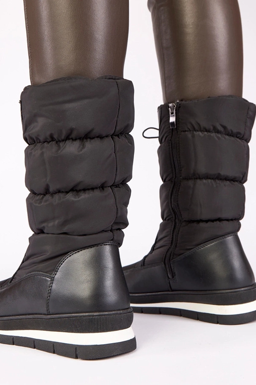 Botas de nieve negras de tacón bajo...