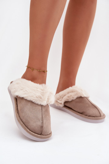 Zapatillas de casa color caqui para mujer con pelaje Carisse