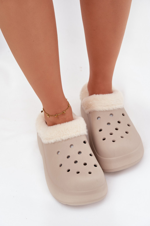 Zapatillas ligeras zapatillas de mujer calentamiento con pelo dentro de color caqui Palvine