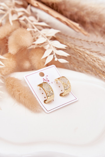 con detalles elegantesi Femenino Stal Chirurgiczna con ojos centelleantes color dorado