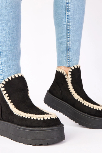 Botas de nieve negras con plataforma y bordado decorativo "Alwena" 2