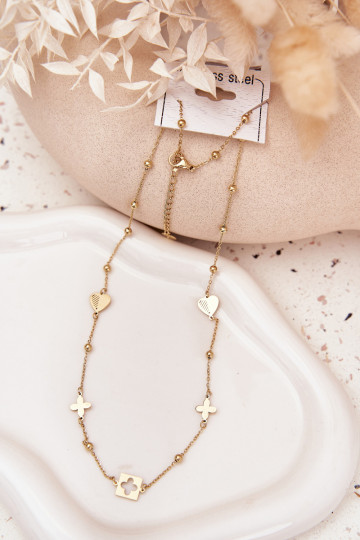 Collar color oro con colgantes de acero inoxidable