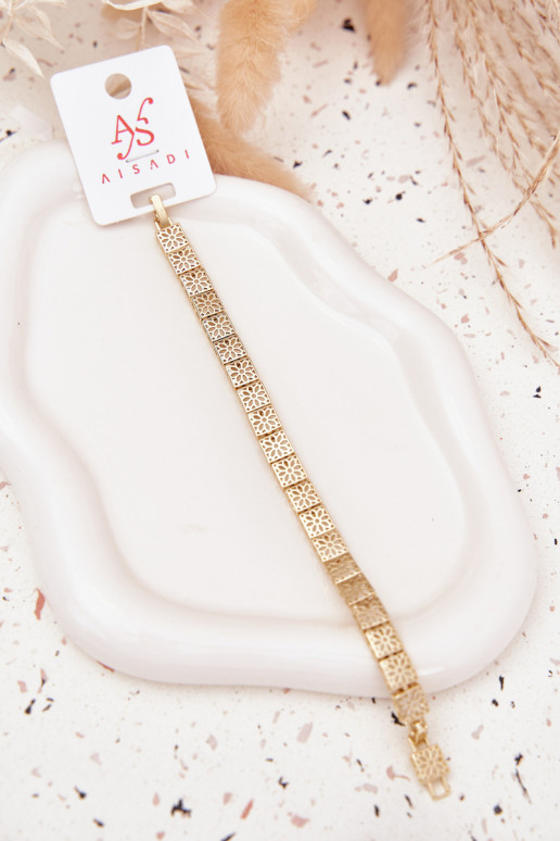 Una pulsera Femenino Hecho de acero quirúrgico color dorado