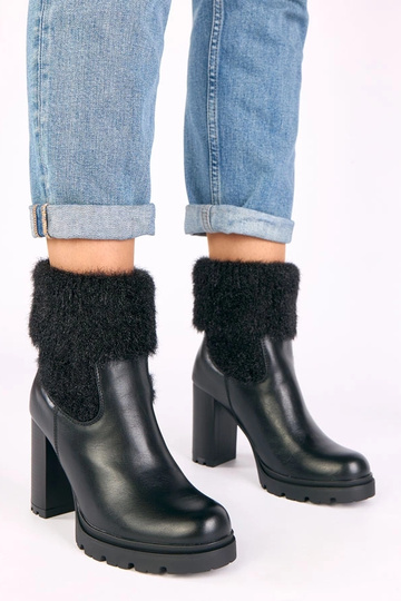 Zapatos negros de tacón con caña decorada Randy