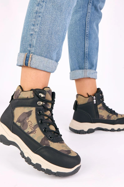 Botines negros con plataforma y...