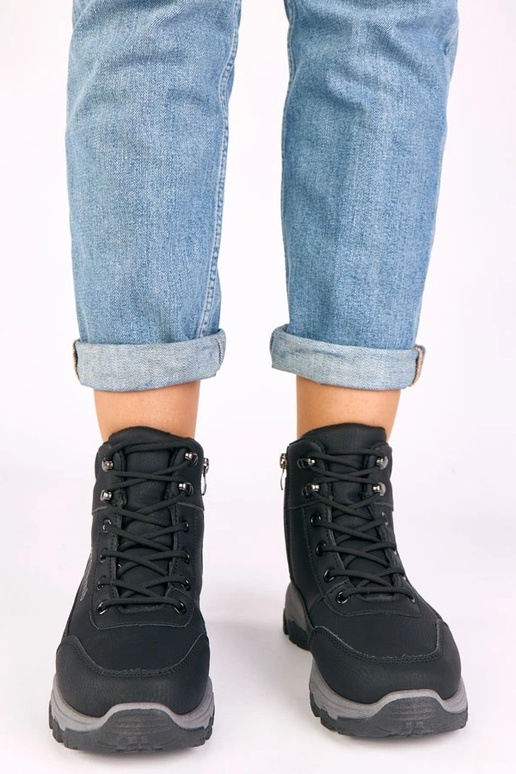 Botines negros con plataforma Louie