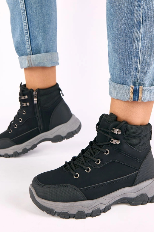 Botines negros con plataforma Briana