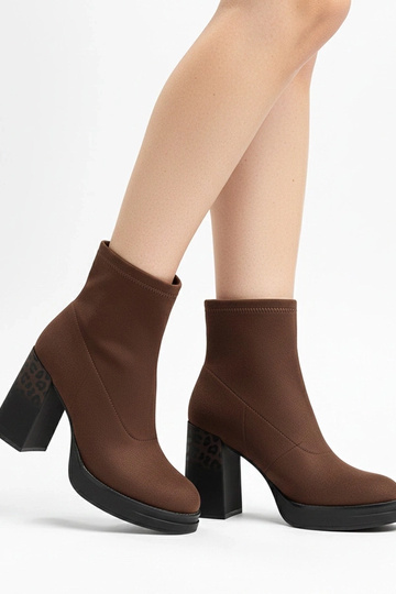 Botines marrones con tacón y estampado de leopardo Delora 2