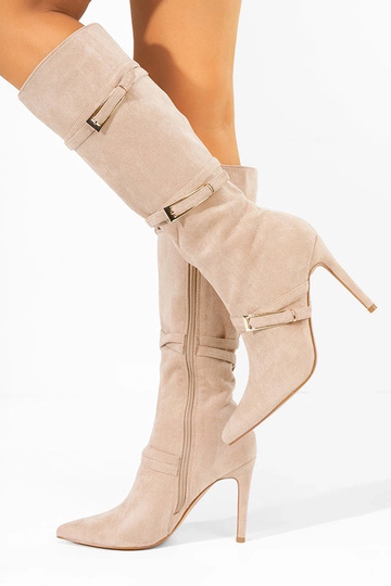 Botas largas color arena...