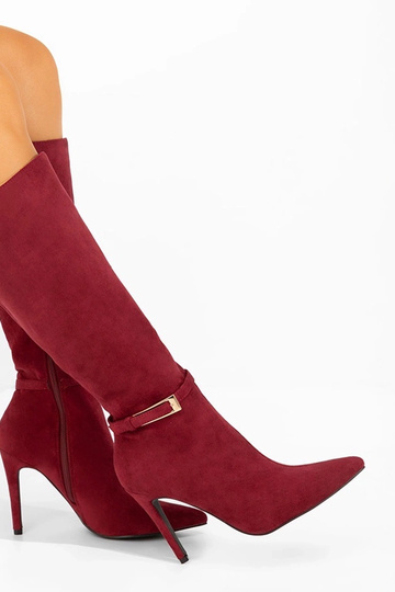 Botas largas color burdeos con hebilla decorativa Arielle