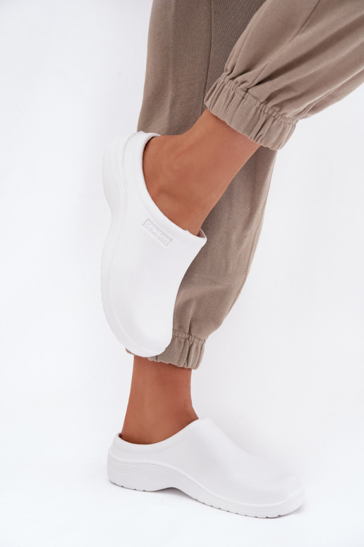 Zapatillas ligeras Zapatillas Zuecos Femenino el color blanco Parissa