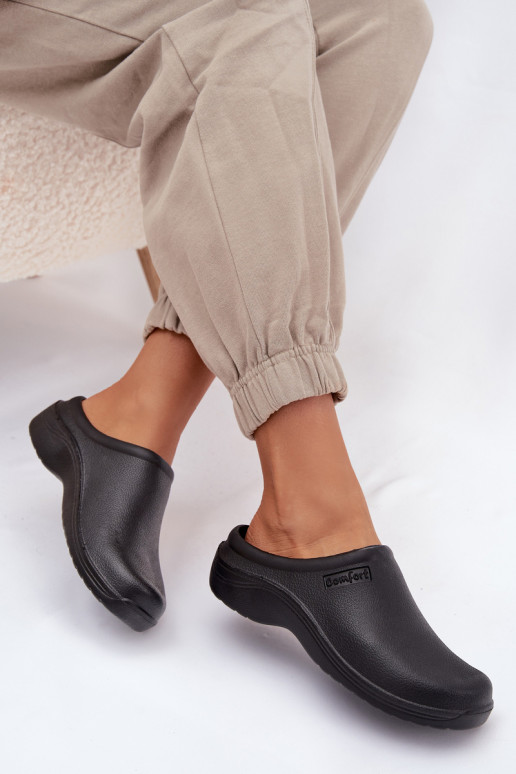 Zapatillas ligeras Zapatillas Zuecos Femenino de color negro Parissa