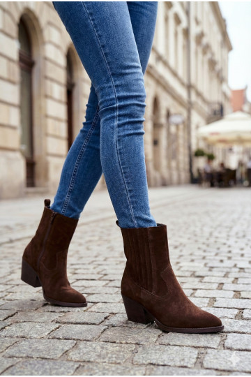 Botas de vaquera de mujer color chocolate con tacones, forradas Dylira