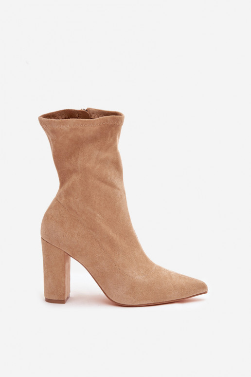 Botas de mujerPrzeszyciami beige Rosivelle