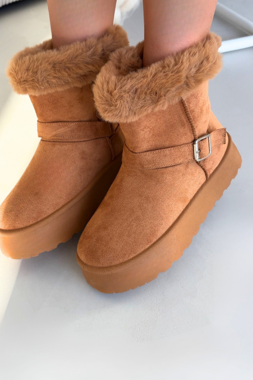 Botas de nieve Femenino con una plataforma con hebillas y un abrigo de piel color marrón Jesella