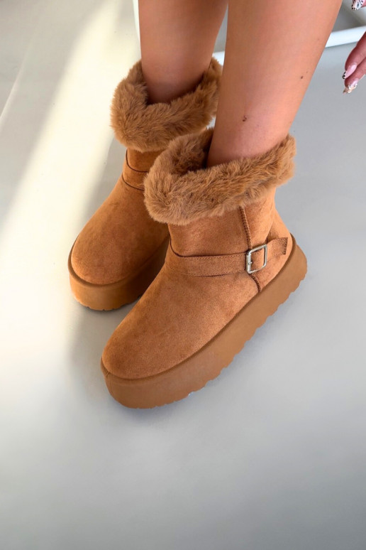 Botas de nieve Femenino con una plataforma con hebillas y un abrigo de piel color marrón Jesella