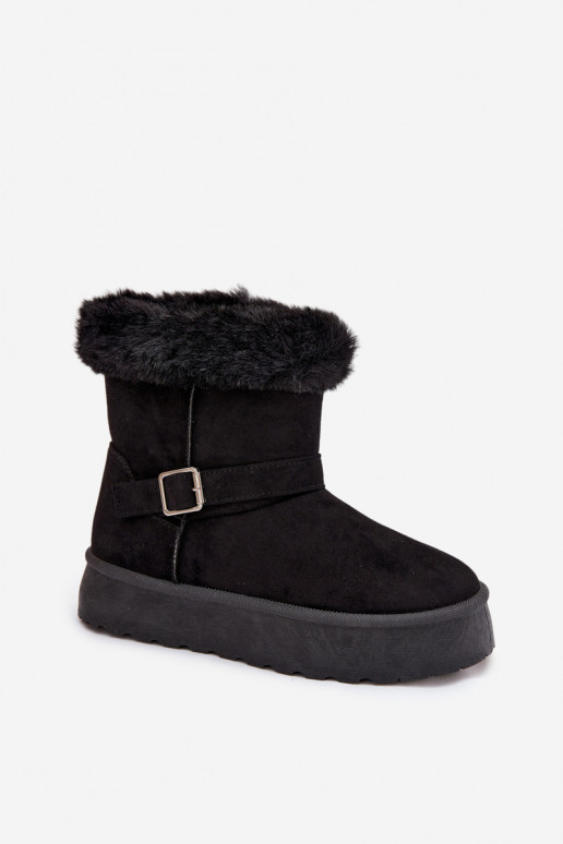 Botas de nieve Femenino con una plataforma con hebillas y un abrigo de piel de color negro Jesella