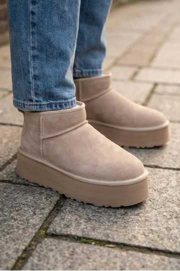 Botas de nieve color arena para mujer de ante sintético Irene 2