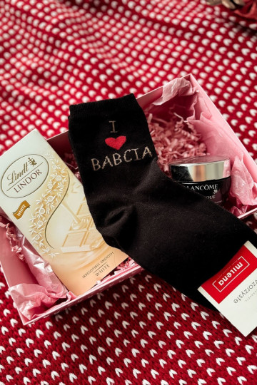 Calcetines de mujer con el texto "I Love Babcia" color negro