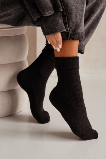 Calcetines de mujer de felpa con diseño de zigzag color negro