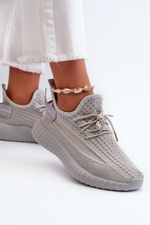  Un modelo convincente zapatillas Femenino color gris Nelmarie