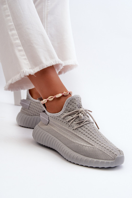  Un modelo convincente zapatillas Femenino color gris Nelmarie