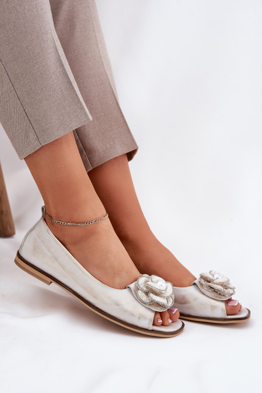 bailarinasOdkrytymi Palcami I Una flor Zazoo 1870 color dorado Przecierany