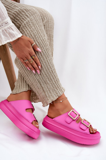 zapatillas de mujer con una plataforma Ze color doradomi con hebillasmi color rosa Zorila