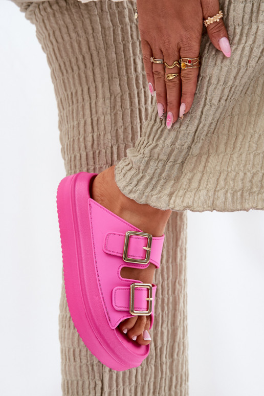 zapatillas de mujer con una plataforma Ze color doradomi con hebillasmi color rosa Zorila