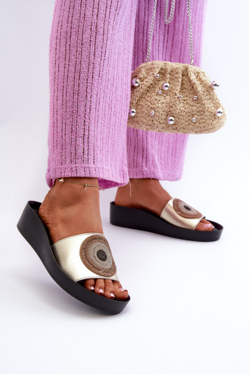 Zapatillas de cuero Femenino con adornos S.Barski KV27-019 color dorado 2