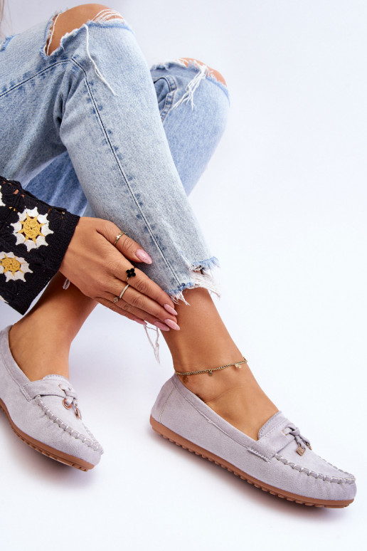 Mocasines clásicos de ante. color gris Good Time