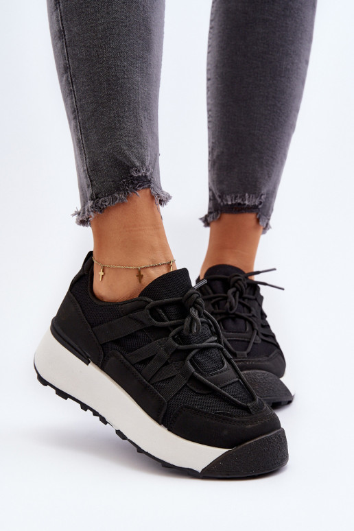 Calzado deportivo de mujer, zapatillas de deporte. de color negro Phyrena