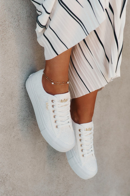 Zapatos de ocio con encaje Lee Cooper LCEN-25-31-3438L el color blanco