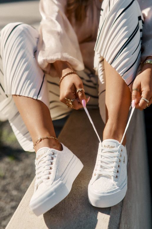 Zapatos de ocio con encaje Lee Cooper LCEN-25-31-3438L el color blanco