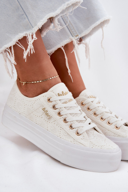 Zapatos de ocio con encaje Lee Cooper LCEN-25-31-3438L el color blanco