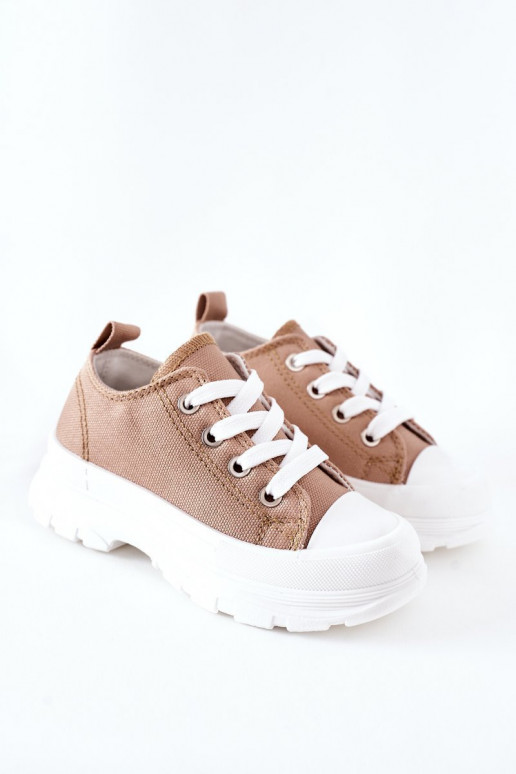 Zapatos de ocio para niños. con una plataforma beige Travel Time