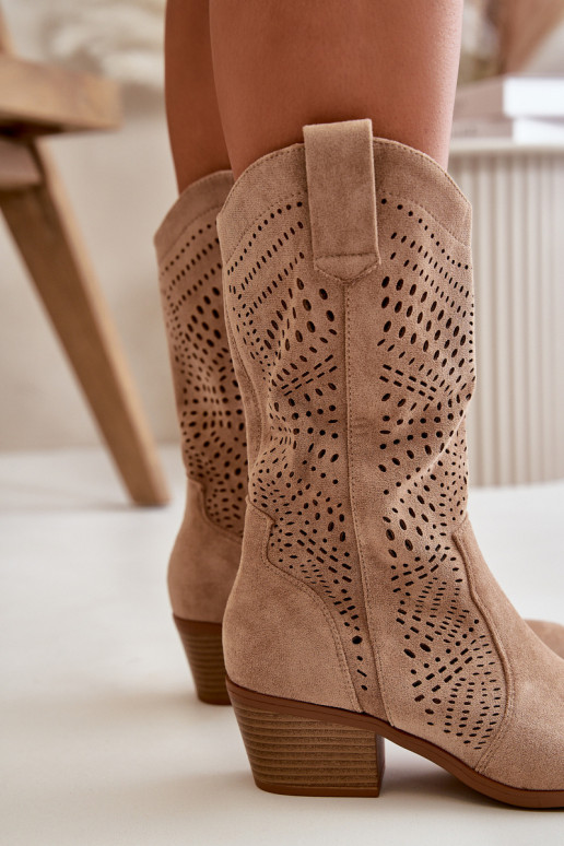 con elementos calados Femenino botas estilo vaquero con tacones color marrón Iceda