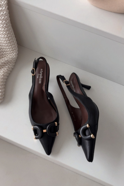 Sandalias de mujer con tacones finos Con decoraciones Detalem de color negro Brienne