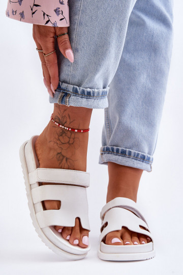 modelo clásico zapatillas de mujer el color blanco Molie 2