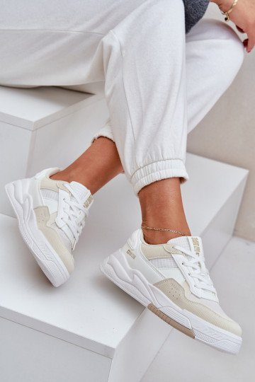 Zapatillas modelo zapatos. con una plataforma Big Star OO274A155 Blanco-beige