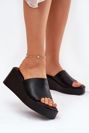 zapatillas de mujer en una cuña Eko Piel de color negro Obenae