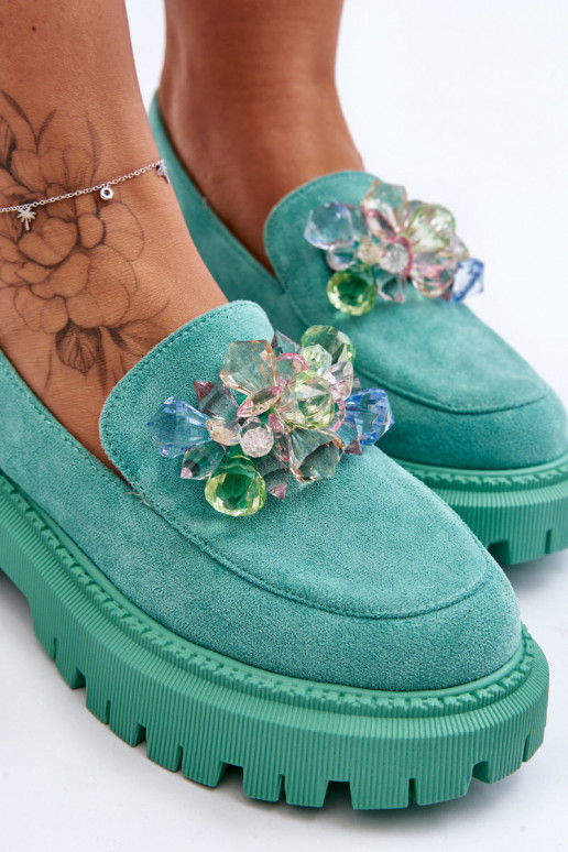 Mocasines de mujer con cristales artificiales. color verde Avril